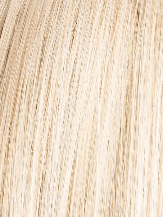 CHAMPAGNE ROOTED 22.25.26 | Light Beige Blonde, Medium Honey Blonde, and Platinum Blonde blend with Dark Roots