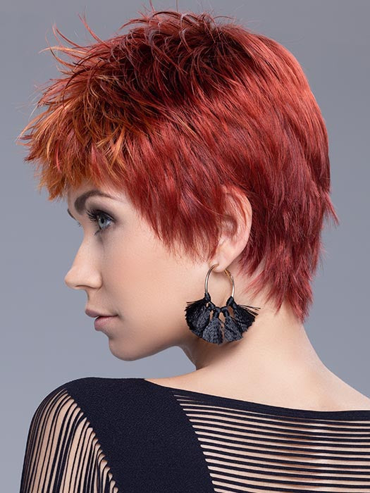 Snap | Changes Collection | Synthetic Wig | DISCONTINUED