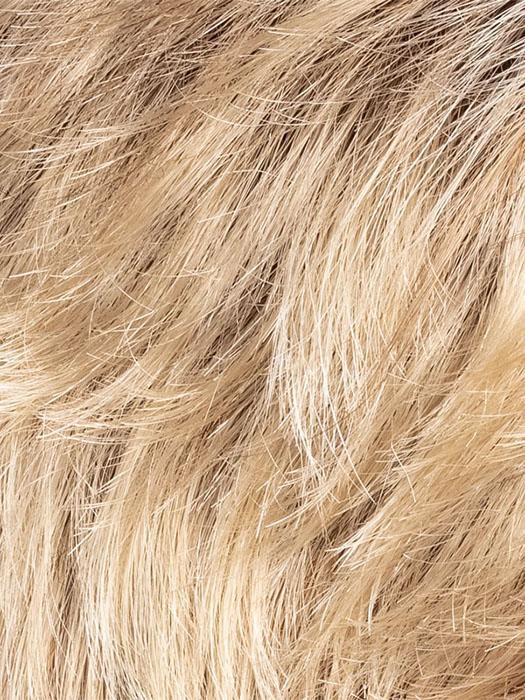 CHAMPAGNE ROOTED 22.16.23 | Light Beige Blonde, Medium Honey Blonde, and Platinum Blonde blend with Dark Roots
