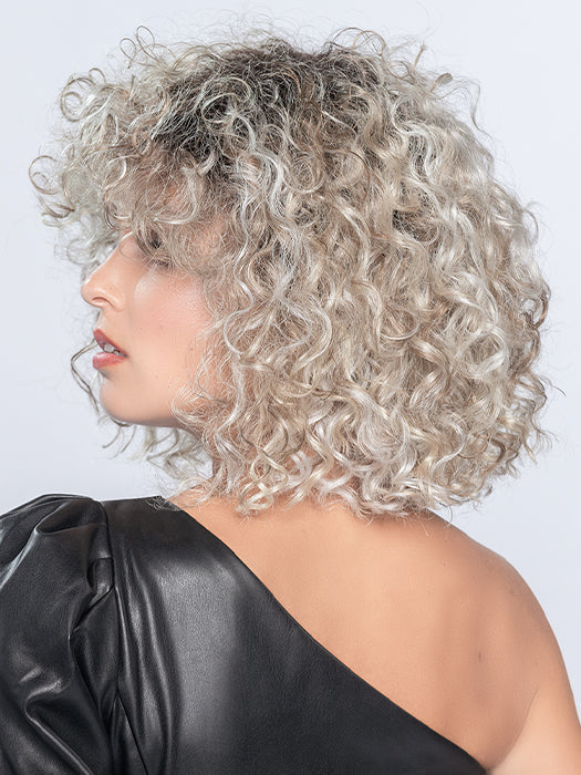 DISCO by ELLEN WILLE in PEARL BLONDE ROOTED 101.16.1001 | Pearl Platinum, Dark Ash Blonde, and Medium Honey Blonde mix