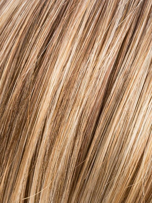 GINGER ROOTED - 26.19.31 | Light Honey Blonde, Light Auburn, and Medium Honey Blonde Blend with Dark Roots