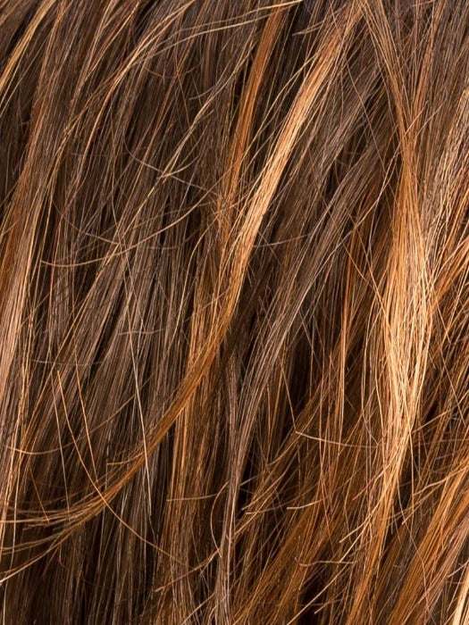 HAZELNUT ROOTED - 830.28.6 | Medium Brown base with Medium Reddish Brown and Copper Red highlights and Dark Roots