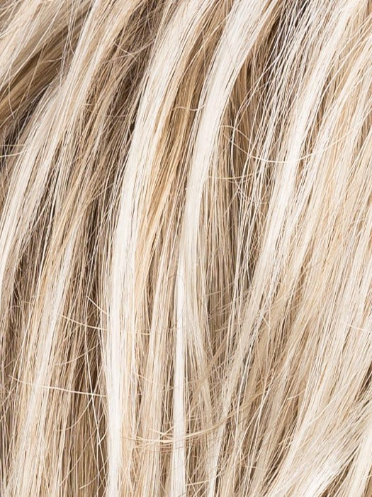 LIGHT CHAMPAGNE ROOTED - 23.24.14 | Platinum Blonde, Light Golden Blonde, Light Ash Blonde blend and Dark Roots