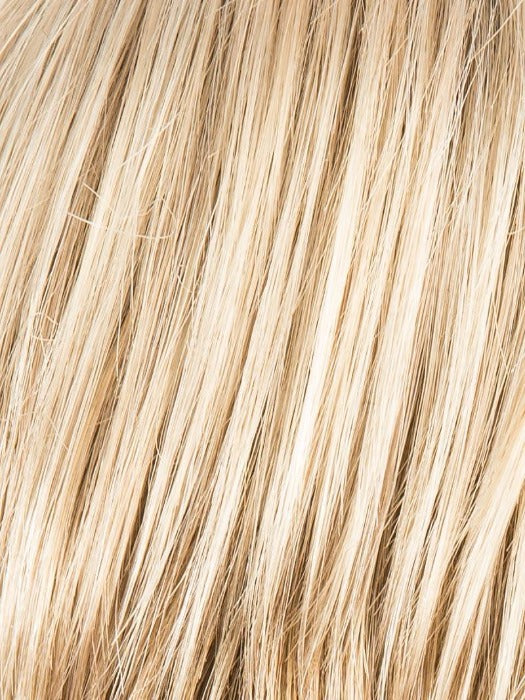 CHAMPAGNE ROOTED - 22.20.25 | Light Beige Blonde, Medium Honey Blonde, and Platinum Blonde blend with Dark Roots