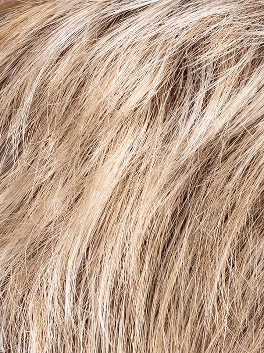 CHAMPAGNE ROOTED | Light Beige Blonde, Medium Honey Blonde, and Platinum Blonde blend with Dark Roots