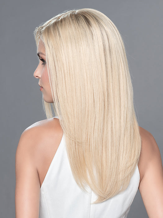 ZORA by ELLEN WILLE in LIGHT-CHAMPAGNE-ROOTED 19.22 | Platinum Blonde, Light Golden Blonde, Light Ash Blonde blend and Dark Roots