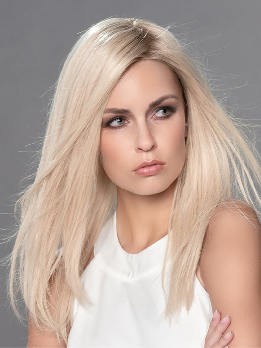 ZORA by ELLEN WILLE in LIGHT-CHAMPAGNE-ROOTED 19.22 | Platinum Blonde, Light Golden Blonde, Light Ash Blonde blend and Dark Roots